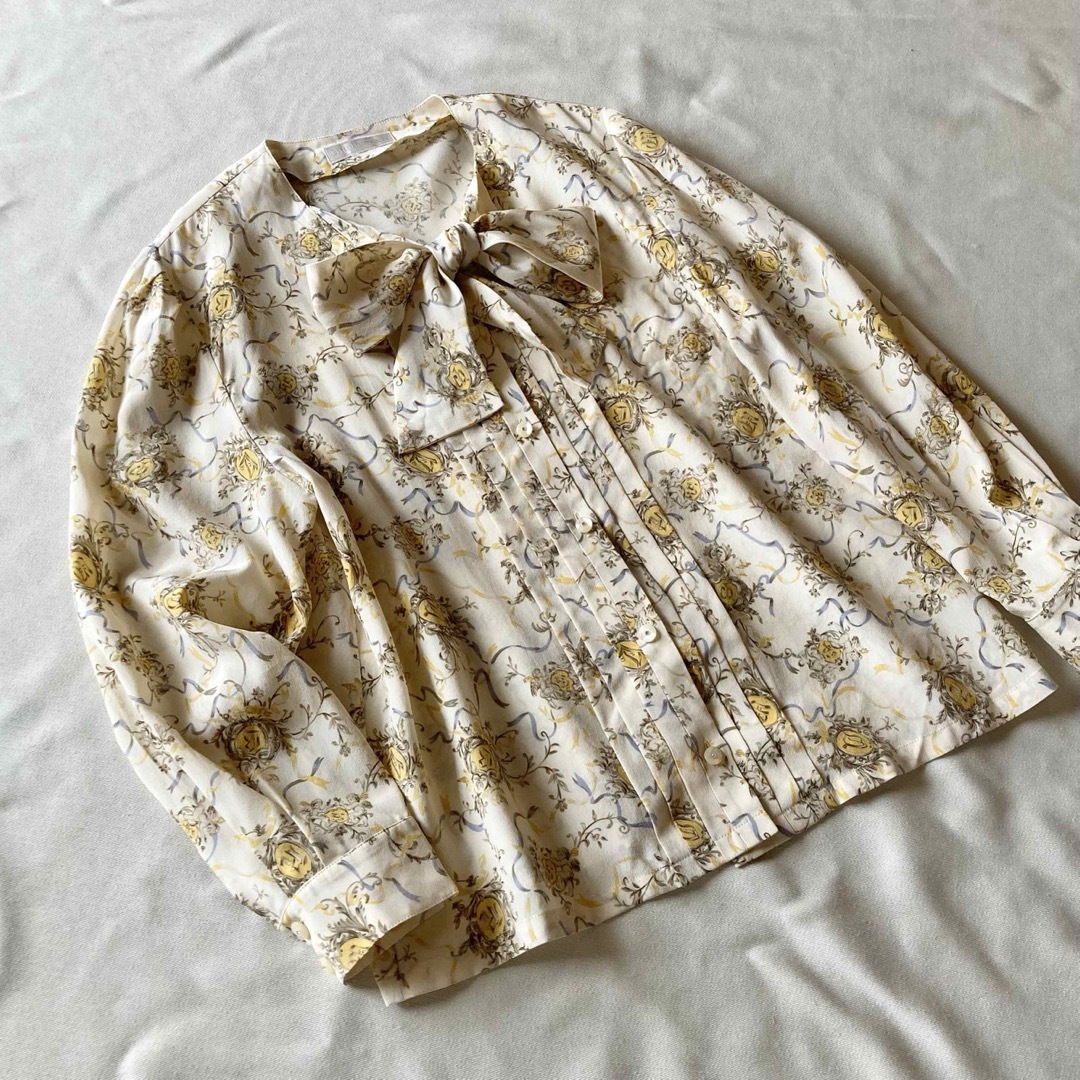 BURBERRY - ビンテージ バーバリー スカーフ風 総柄 ボウタイ BURBERRY - ビンテージ バーバリー スカーフ風 総柄 ボウタイ