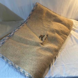 BURBERRY - バーバリー 毛布 西川産業 中古品の通販 by はんかち BURBERRY - バーバリー 毛布 西川産業 中古品の通販 by はんかち
