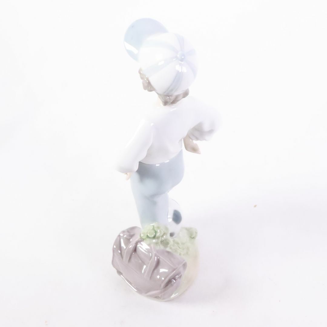 LLADRO - LLADRO リヤドロ サッカー少年 No7605 男の子 陶器人形 LLADRO - LLADRO リヤドロ サッカー少年 No7605 男の子 陶器人形