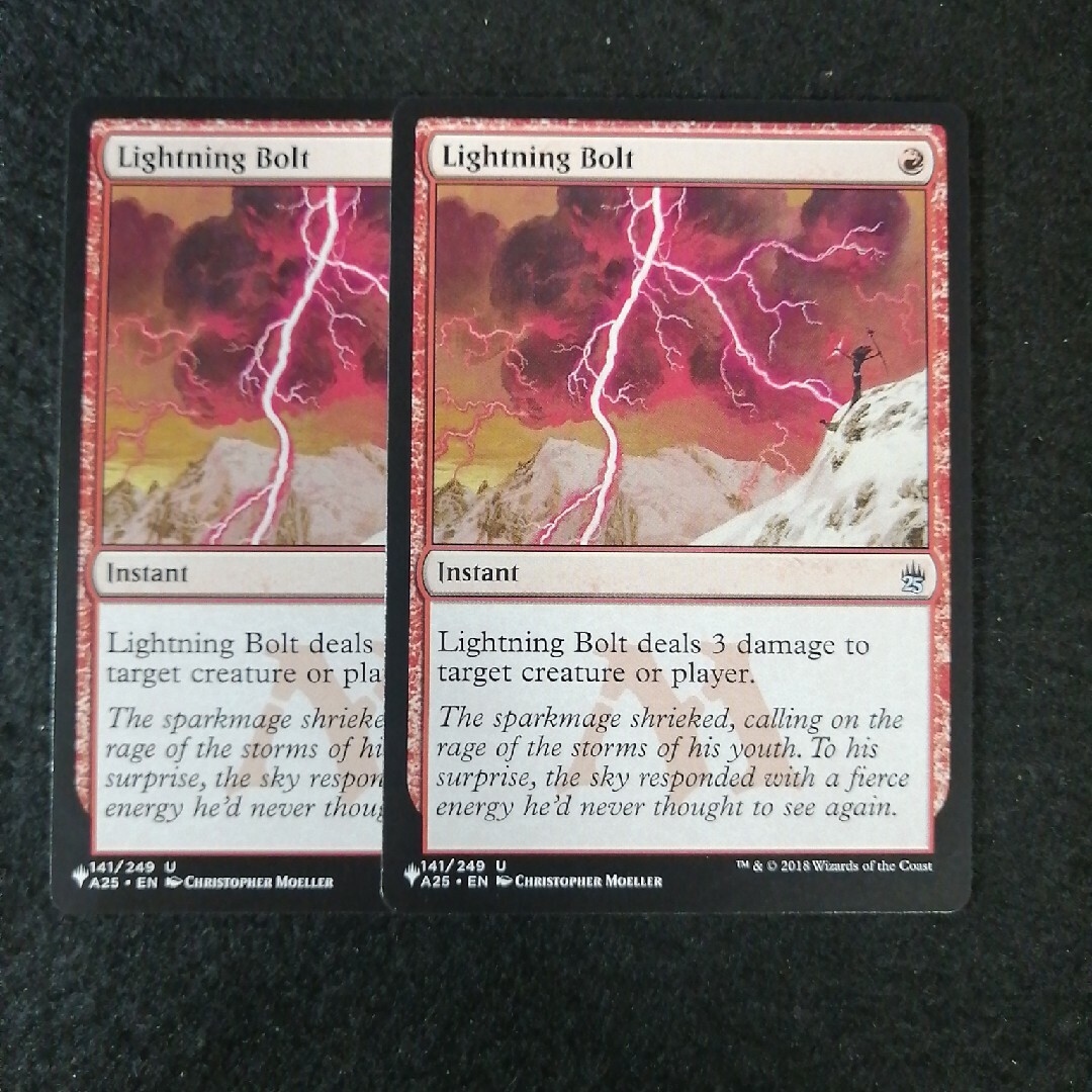 MTG 稲妻 英語2枚セット リスト版 エンタメ/ホビーのトレーディングカード(シングルカード)の商品写真