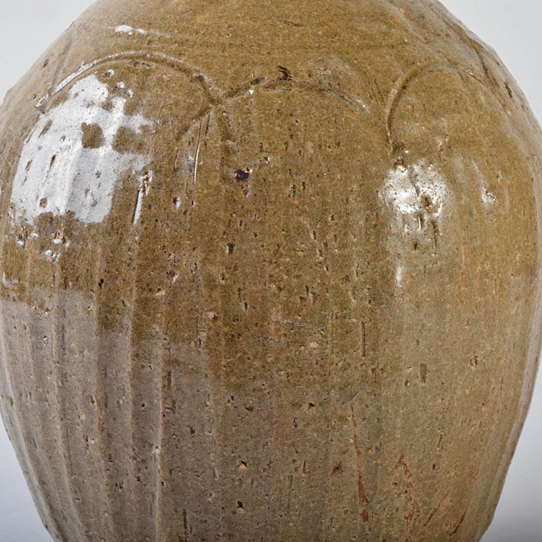 中国 越州窯青磁 碗口瓶 金継ぎ直し 時代箱付 M R7948B 中国 越州窯青磁 碗口瓶 金継ぎ直し 時代箱付 M R7948B