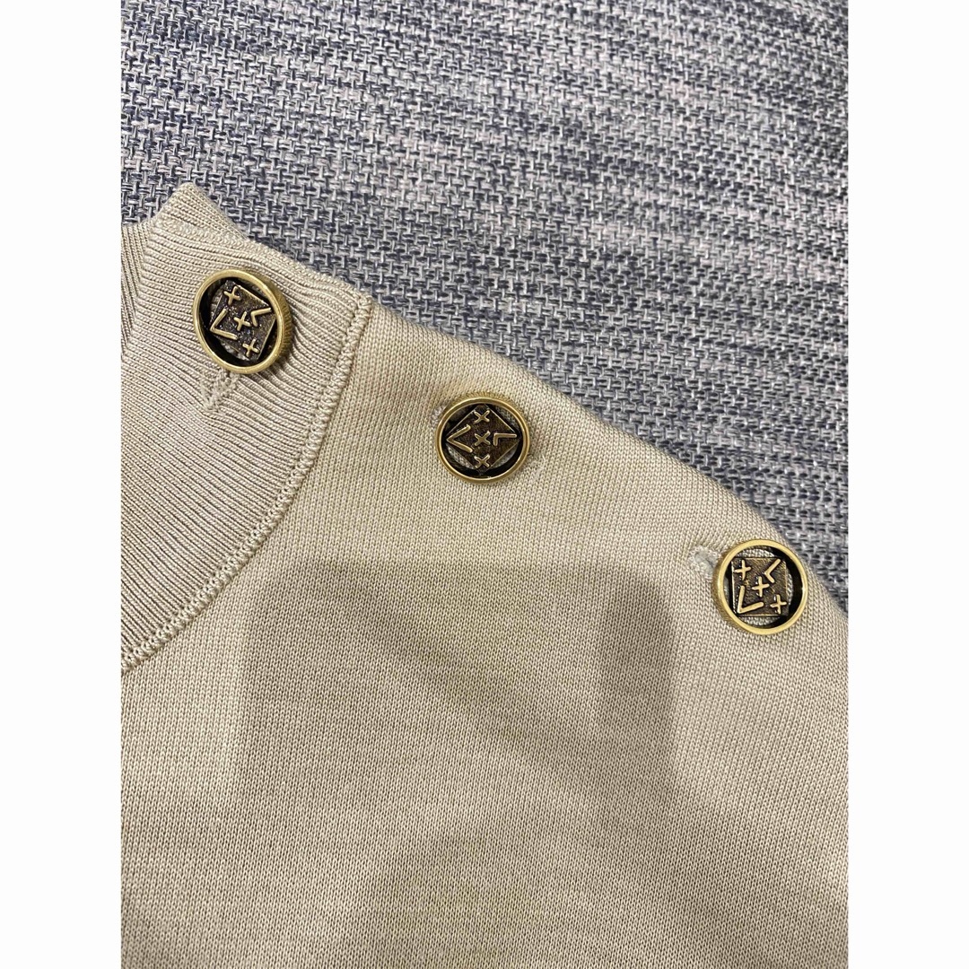 LOUIS VUITTON - ルイヴィトンのニットワンピースの通販 by LOUIS VUITTON - ルイヴィトンのニットワンピースの通販 by