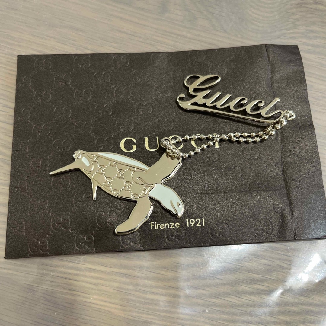 GUCCI - GUCCI ハワイ カメ チャームの通販 by あんきな's shop GUCCI - GUCCI ハワイ カメ チャームの通販 by あんきな's shop