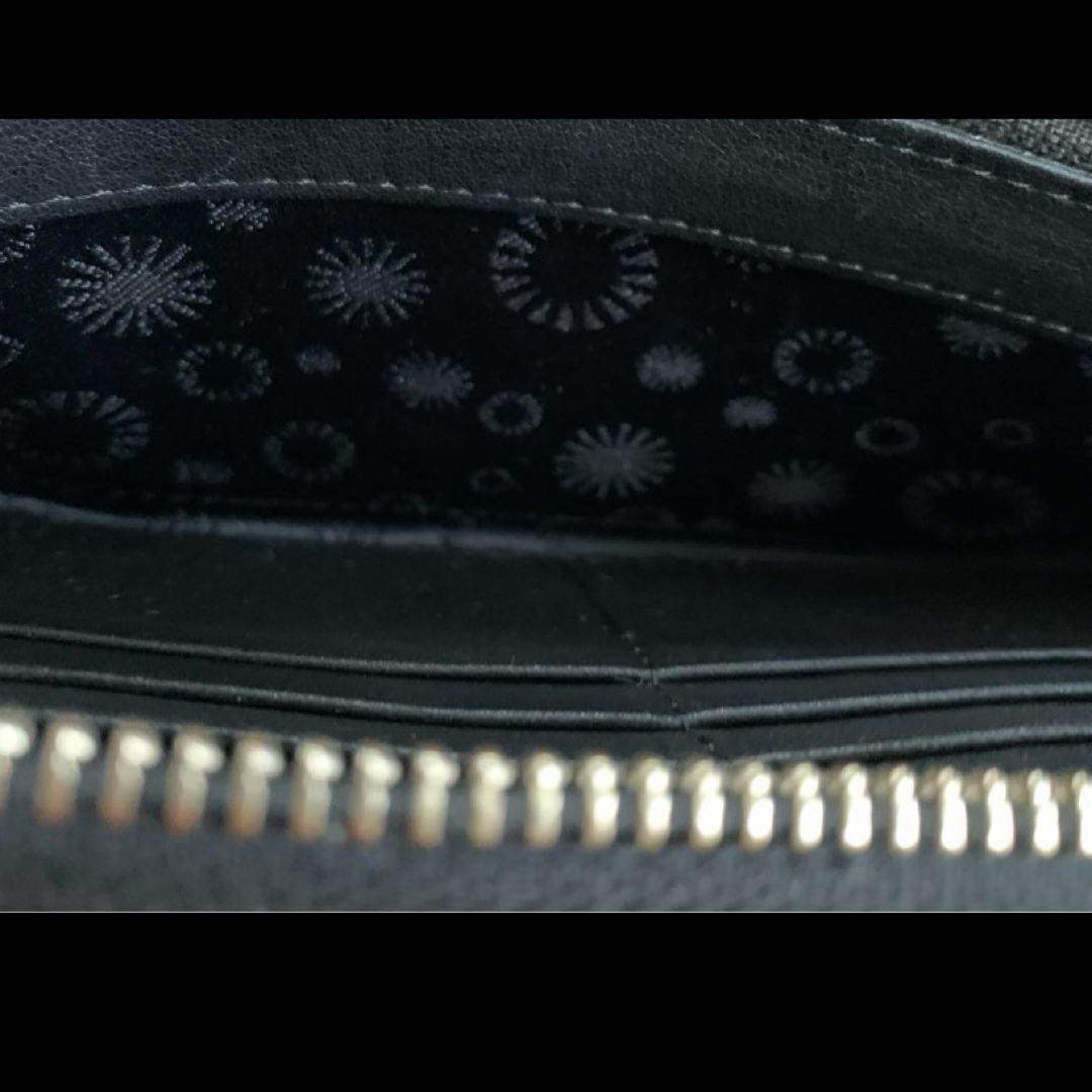UGG - UGG 本革 長財布の通販 by NY☆|アグならラクマ UGG - UGG 本革 長財布の通販 by NY☆|アグならラクマ