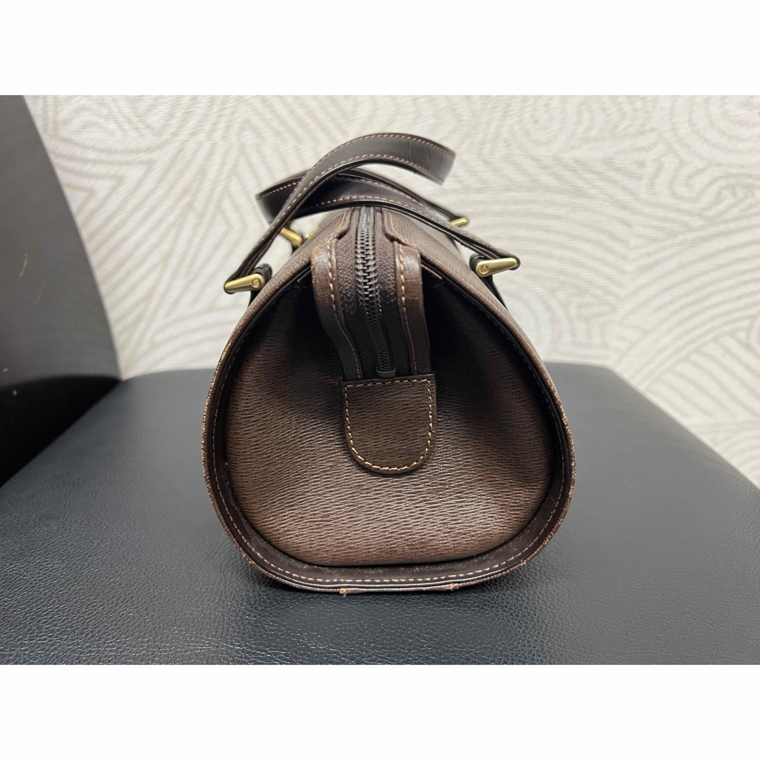 BURBERRY - ☆バーバリー☆ハンドバッグ☆筒型☆レザー☆ノバ BURBERRY - ☆バーバリー☆ハンドバッグ☆筒型☆レザー☆ノバ