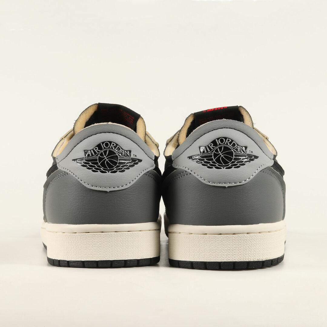 NIKE - 美品 NIKE ナイキ サイズ:28.5cm AIR JORDAN 1 RETRO LOW NIKE - 美品 NIKE ナイキ サイズ:28.5cm AIR JORDAN 1 RETRO LOW