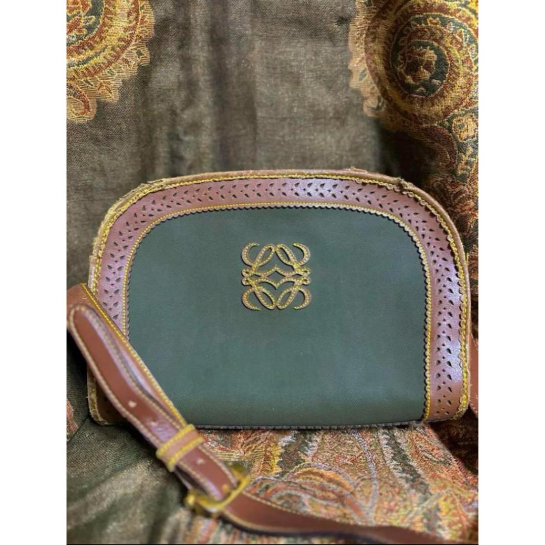 希少】LOEWE ロエベ レザー ショルダーバッグ アナグラム 希少】LOEWE ロエベ レザー ショルダーバッグ アナグラム