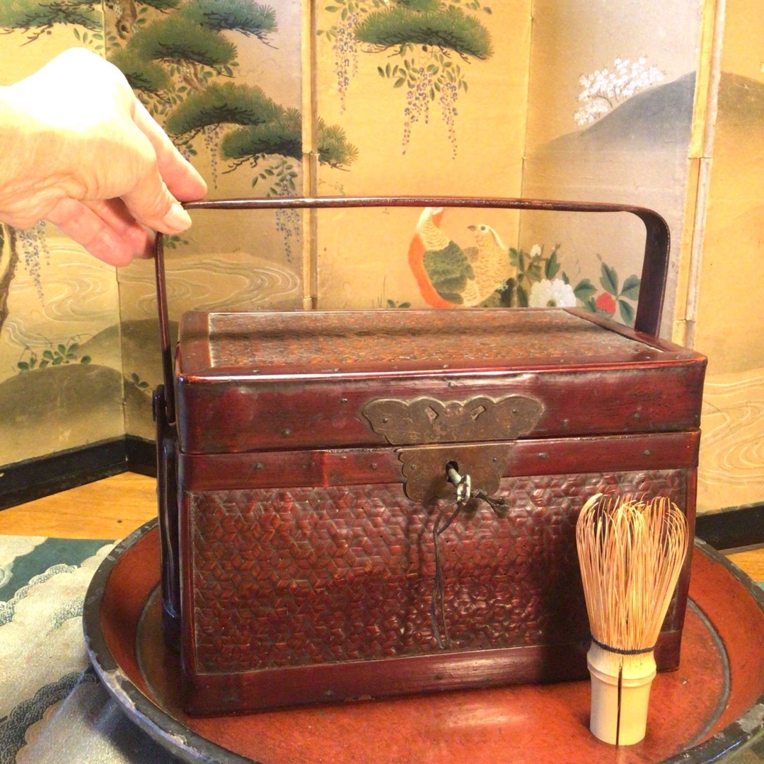 A875 茶道具 煎茶 竹籠 堤藍 茶箱 鉄線網 竹工芸品 民藝の通販 A875 茶道具 煎茶 竹籠 堤藍 茶箱 鉄線網 竹工芸品 民藝の通販