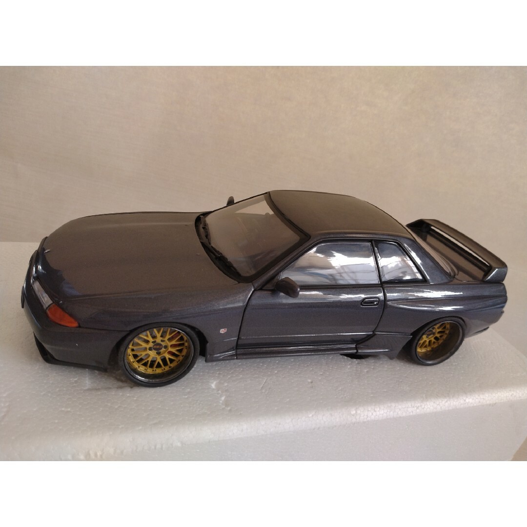 オートアート1/18 スカイライン R32 GT-R ニスモ カスタム オートアート1/18 スカイライン R32 GT-R ニスモ カスタム