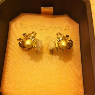 ジューシークチュール(Juicy Couture)のピアス ＊お値下げ＊(ピアス)