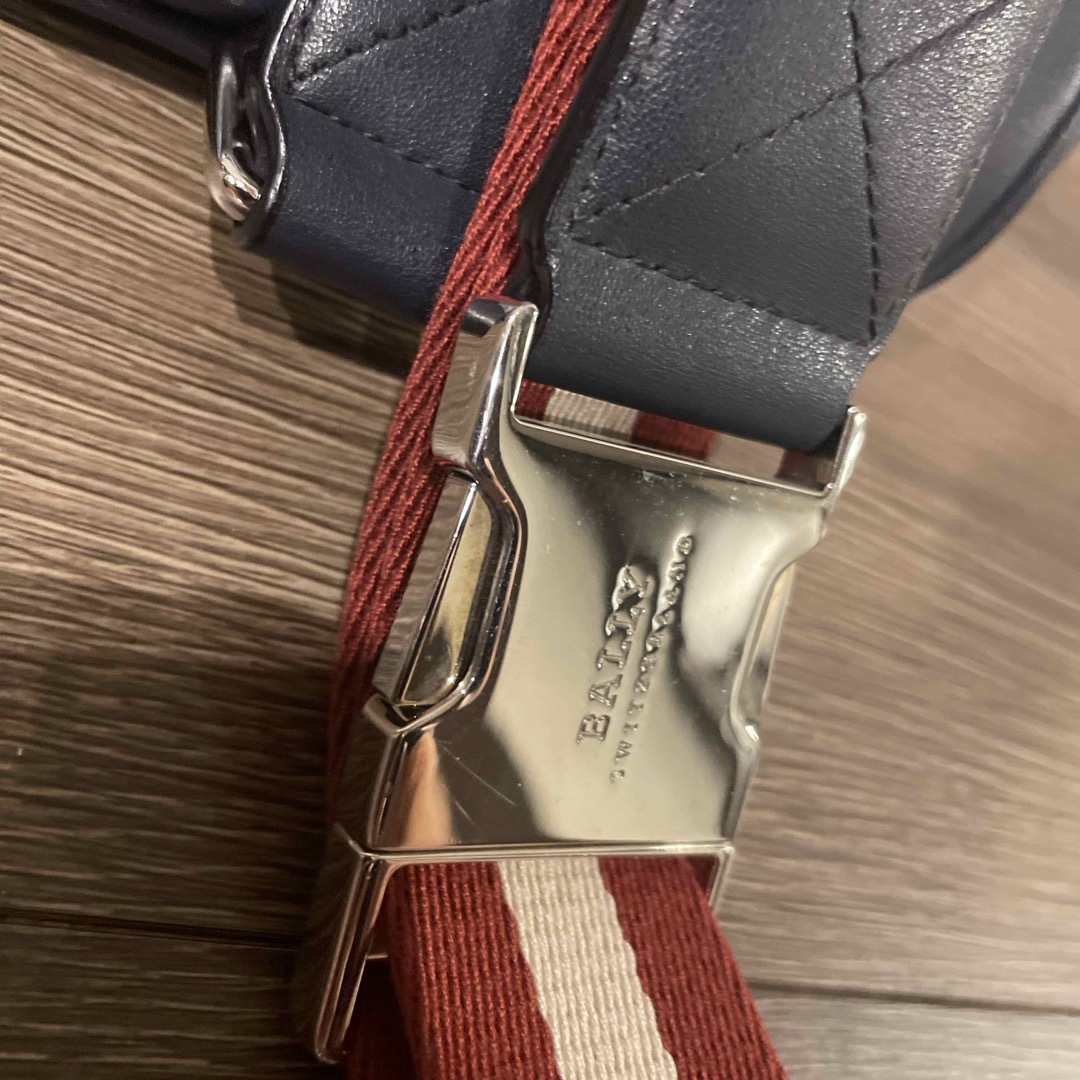 BALLY バリー レザー/ネイビー ボディバック BALLY バリー レザー/ネイビー ボディバック