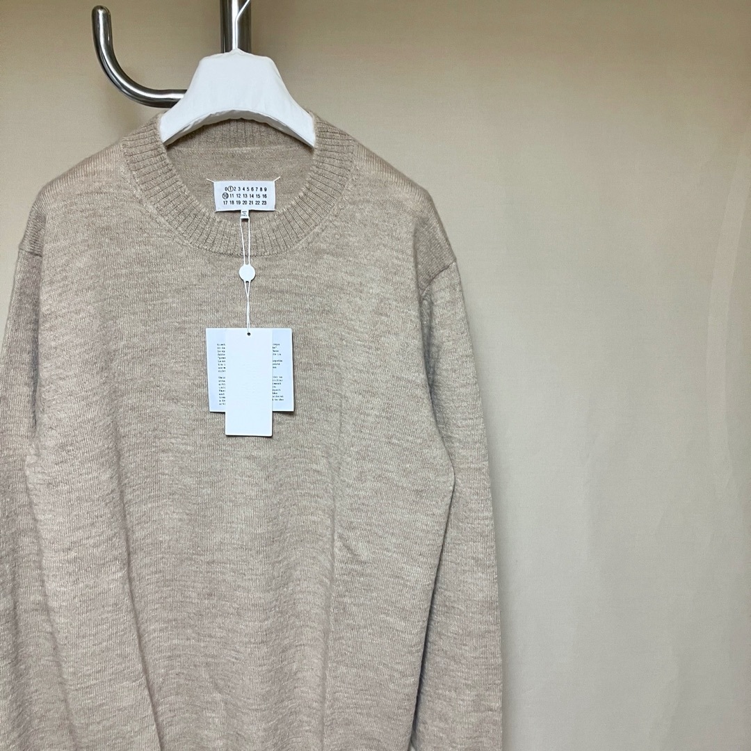 新品 M マルジェラ 22aw ウールオーバーサイズニット ベージュ 6860 新品 M マルジェラ 22aw ウールオーバーサイズニット ベージュ 6860