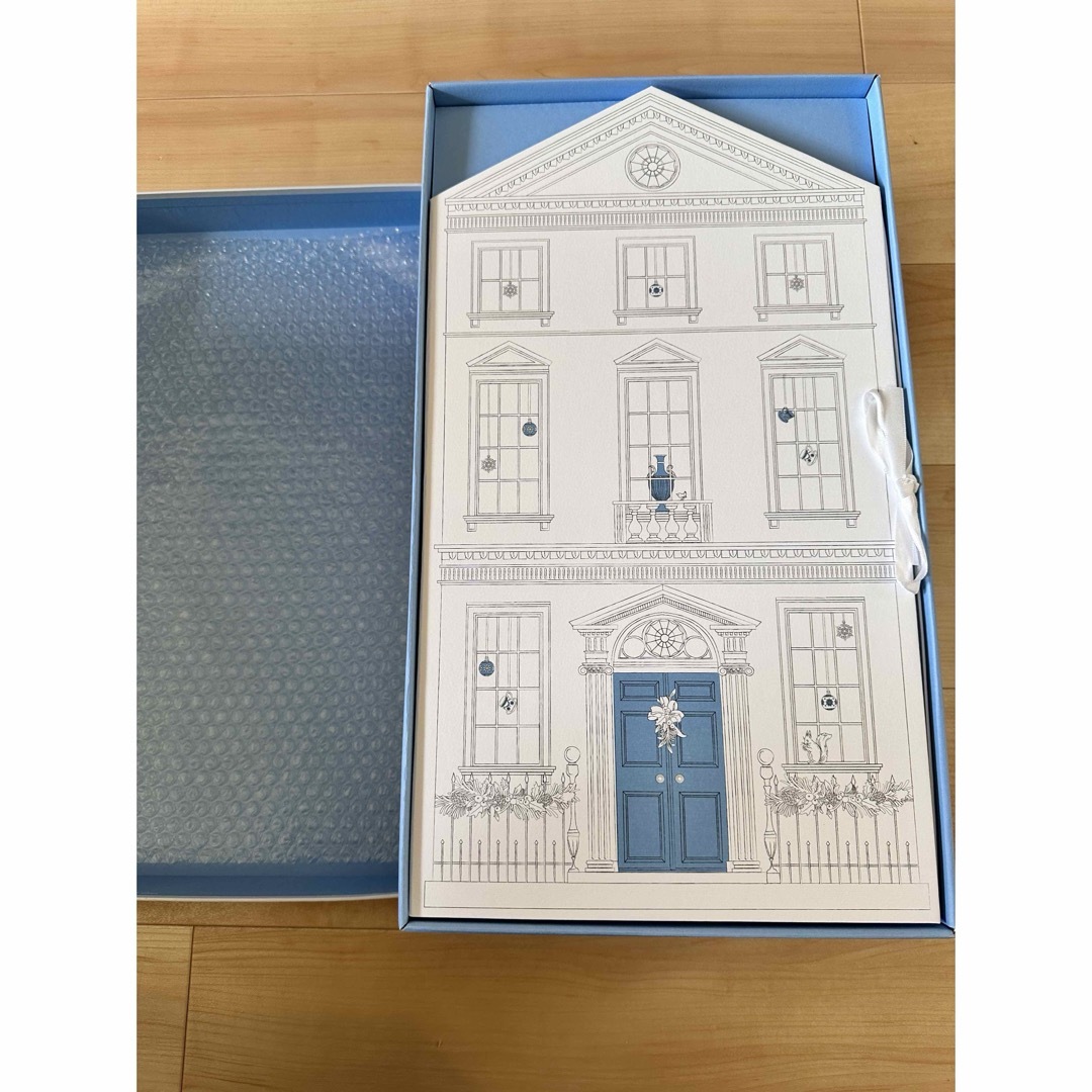 WEDGWOOD ウェッジウッド ホリデイ アドベントカレンダー 2022 置物 WEDGWOOD ウェッジウッド ホリデイ アドベントカレンダー 2022 置物