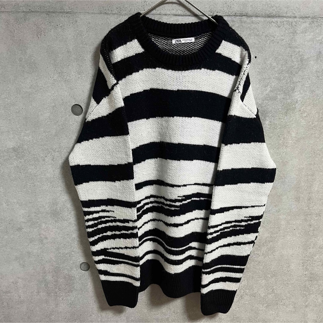 ZARA - ZARA ザラ グラデーション 模様 総柄 ニット モノトーン ZARA - ZARA ザラ グラデーション 模様 総柄 ニット モノトーン