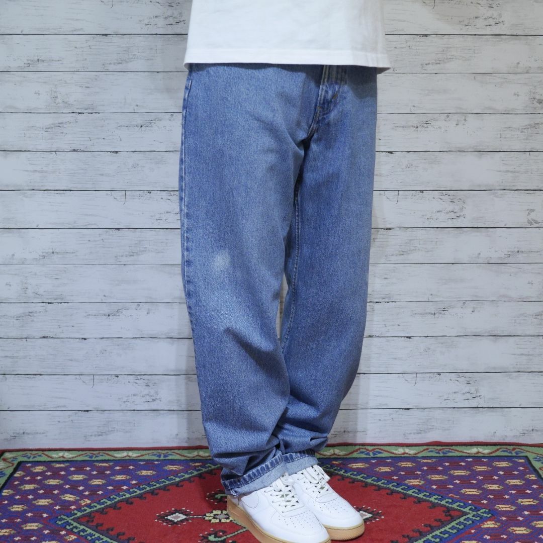 Levi's - リーバイス Levi's 550 W34 リラックスフィットデニム Levi's - リーバイス Levi's 550 W34 リラックスフィットデニム