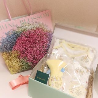 アフタヌーンティー(AfternoonTea)の♡ひなた様専用♡新品♡今季♡アフタヌーンティー♡スリーパー♡ラトル♡(パジャマ)