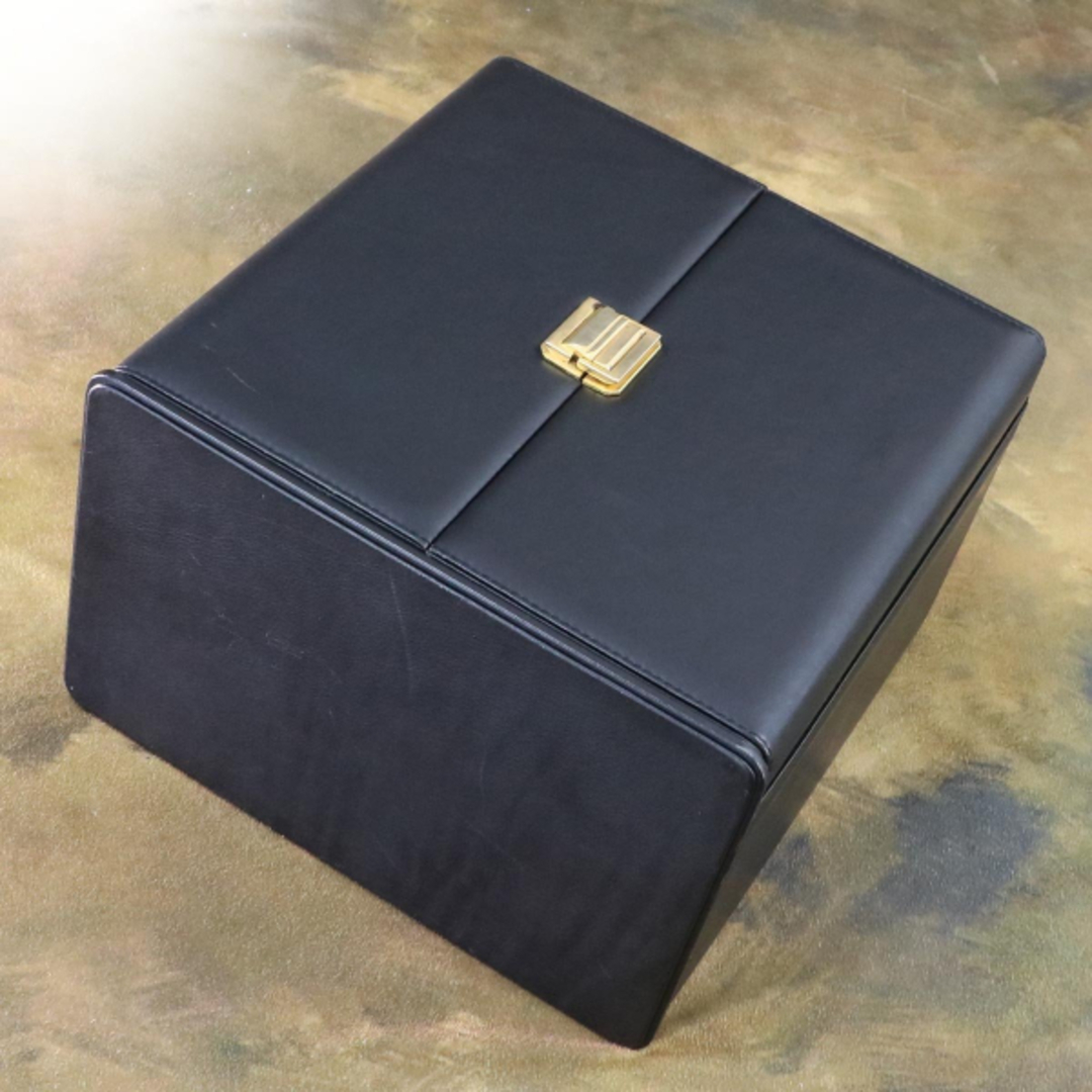 本物 超美品 スカトラ・デル・テンポ 極希少 6本回転&複数収納 レザー トランク 腕時計 ウォッチ ワンディングマシーン SCATOLA del TEMPOの通販 by セルバイ|ラクマ 本物 超美品 スカトラ・デル・テンポ 極希少 6本回転&複数収納 レザー トランク 腕時計 ウォッチ ワンディングマシーン SCATOLA del TEMPOの通販 by セルバイ|ラクマ