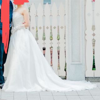 Vera Wang(ウェディングドレス)のフリマアイテム一覧 Vera Wang(ウェディングドレス)のフリマアイテム一覧