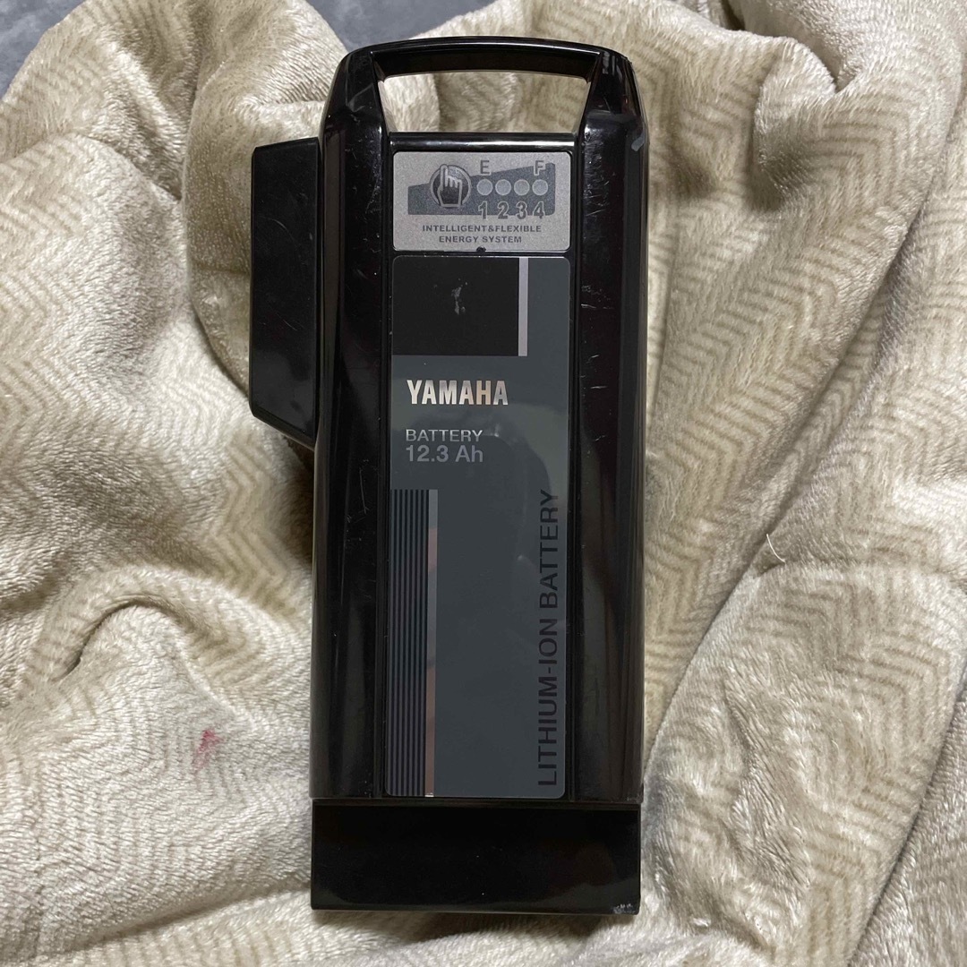 マキタ TD172d 本体 充電器 バッテリー4個 ケース セット マキタ TD172d 本体 充電器 バッテリー4個 ケース セット