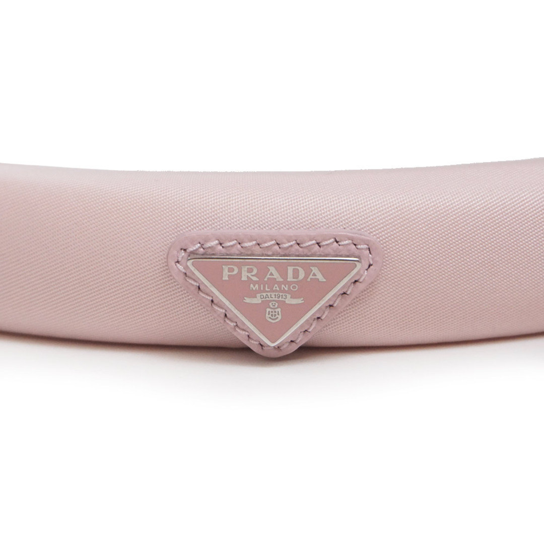 PRADA - プラダ トライアングル 三角 ロゴプレート Re-Nylon PRADA - プラダ トライアングル 三角 ロゴプレート Re-Nylon
