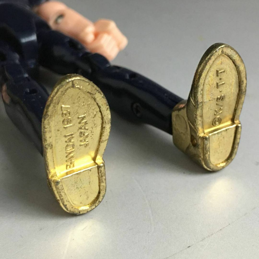 ジャンク】 聖闘士星矢 聖闘士聖衣大系 黄金聖衣 アクエリアス ジャンク】 聖闘士星矢 聖闘士聖衣大系 黄金聖衣 アクエリアス