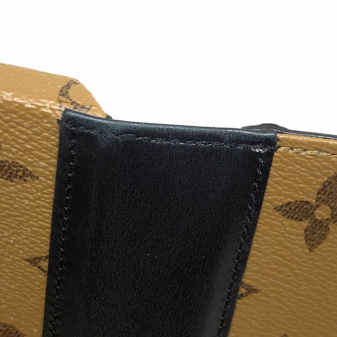 LOUIS VUITTON - ルイヴィトン iPhone14 Pro スマホケース 1049 LOUIS VUITTON - ルイヴィトン iPhone14 Pro スマホケース 1049