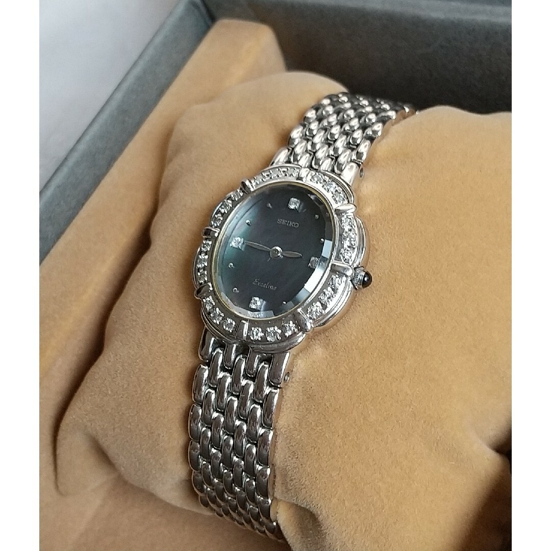 SEIKO - セイコーエクセリーヌ 美品 黒蝶貝 28Pダイヤモンド SEIKO - セイコーエクセリーヌ 美品 黒蝶貝 28Pダイヤモンド