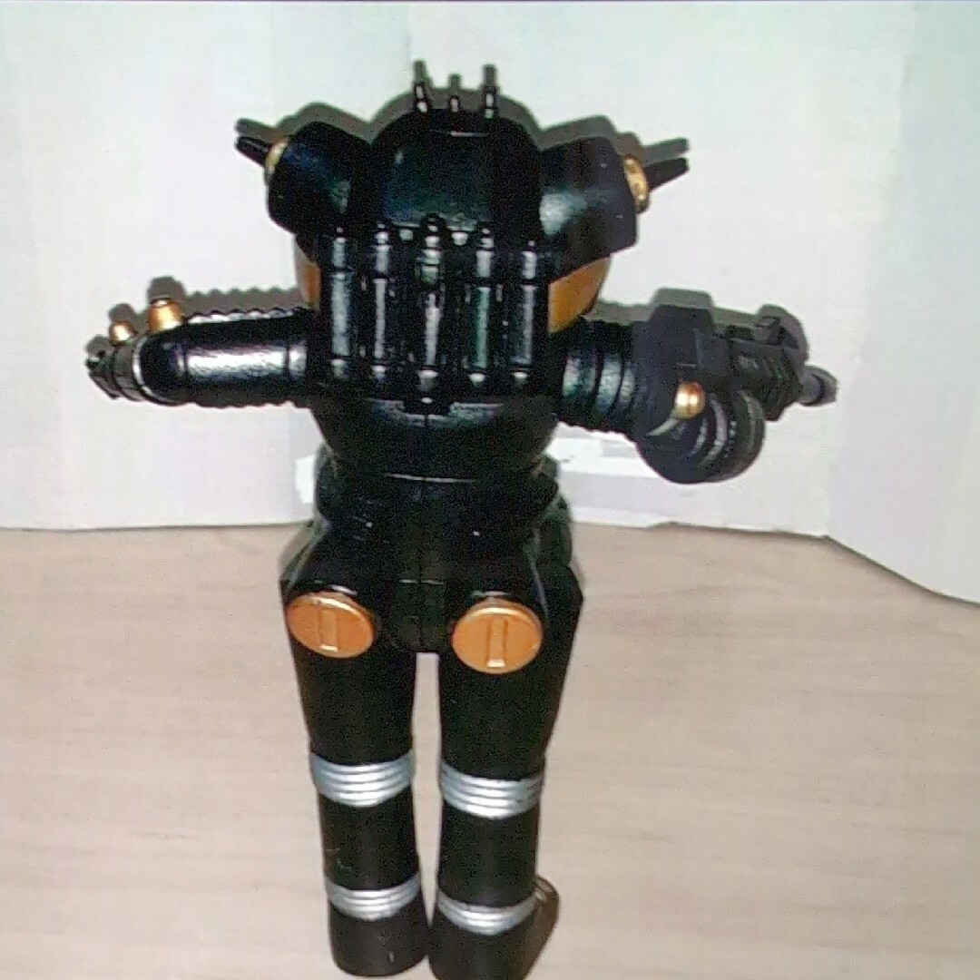 ソフビ。キングジョー.ブラック。の通販 by こつこ525's shop ソフビ。キングジョー.ブラック。の通販 by こつこ525's shop