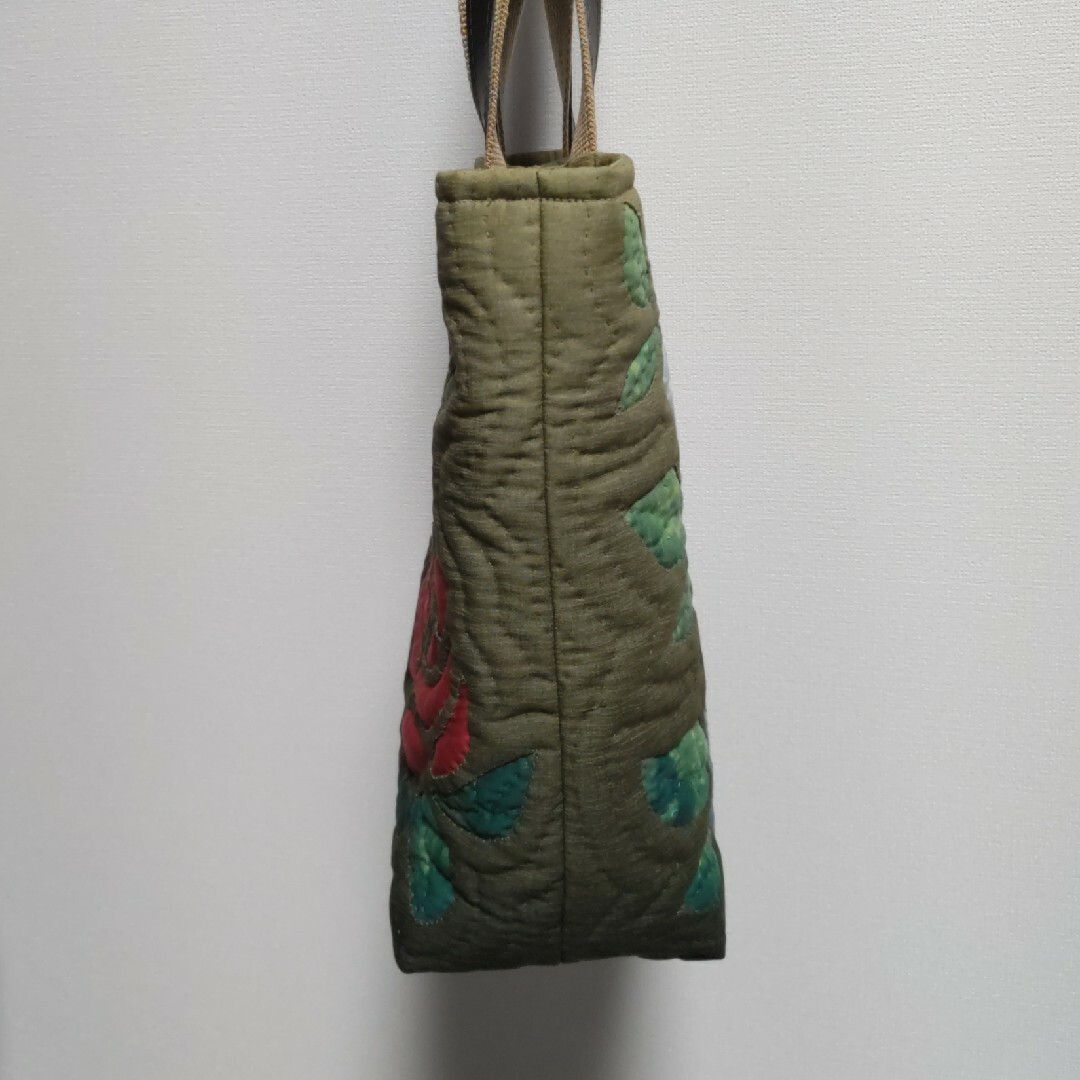 購入者が決まりました！ハンドメイド ハワイアンキルトバッグ (薔薇)