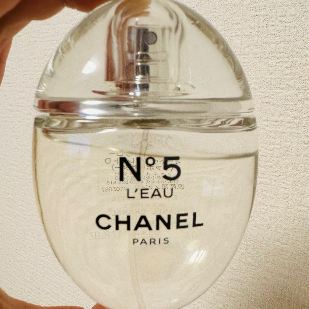 CHANEL - CHANEL N°5 ロー オードゥ トワレット D 50mlの通販 by CHANEL - CHANEL N°5 ロー オードゥ トワレット D 50mlの通販 by