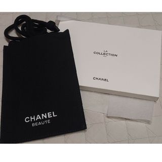 シャネル(CHANEL)のCHANELシャネルノベルティパスポートケース　ポーチ(ポーチ)