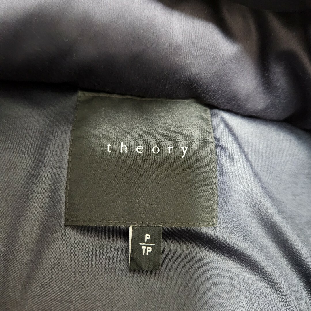 Theory - Theory セオリー 七分袖 ダウンジャケット ネイビー 紺 Theory - Theory セオリー 七分袖 ダウンジャケット ネイビー 紺