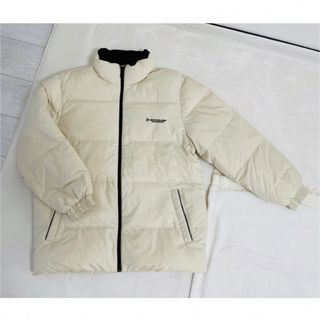 adidas(ダウンジャケット ・ ホワイト/白色系)のフリマ adidas(ダウンジャケット ・ ホワイト/白色系)のフリマ