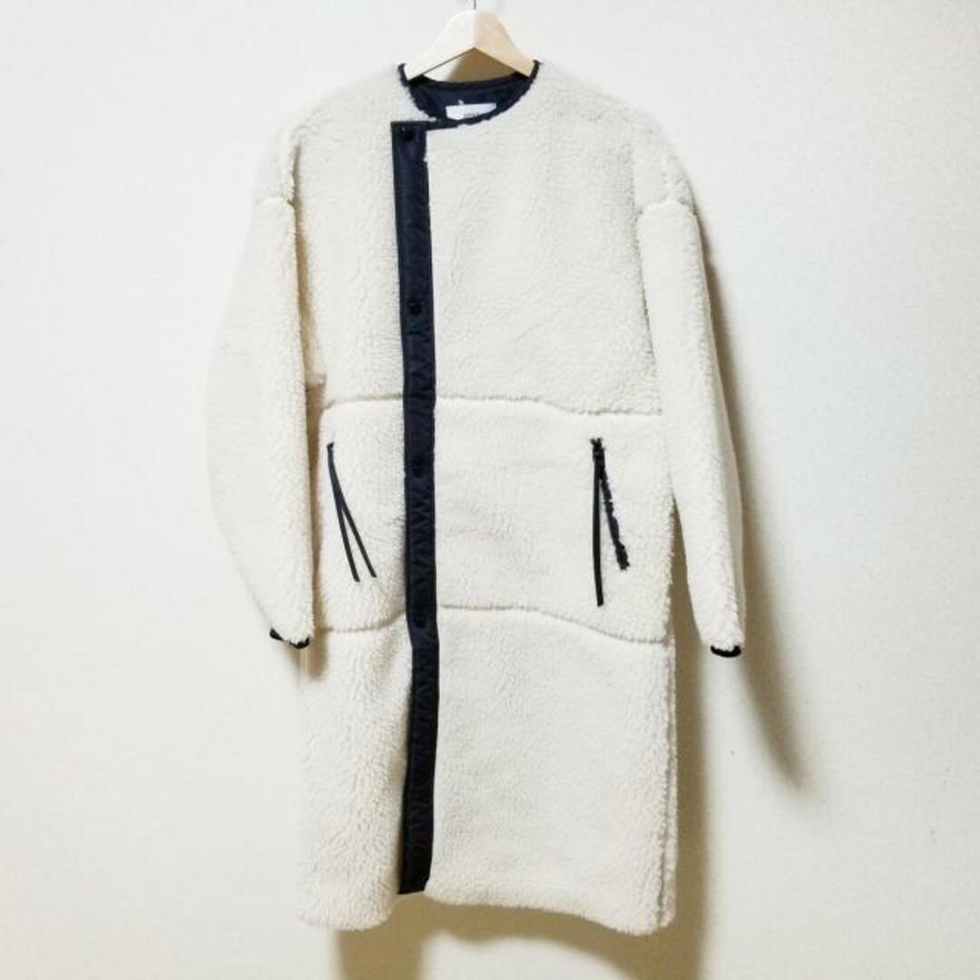 HYKE(ハイク) コート サイズ1 S レディース美品 - アイボリー×黒 HYKE(ハイク) コート サイズ1 S レディース美品 - アイボリー×黒