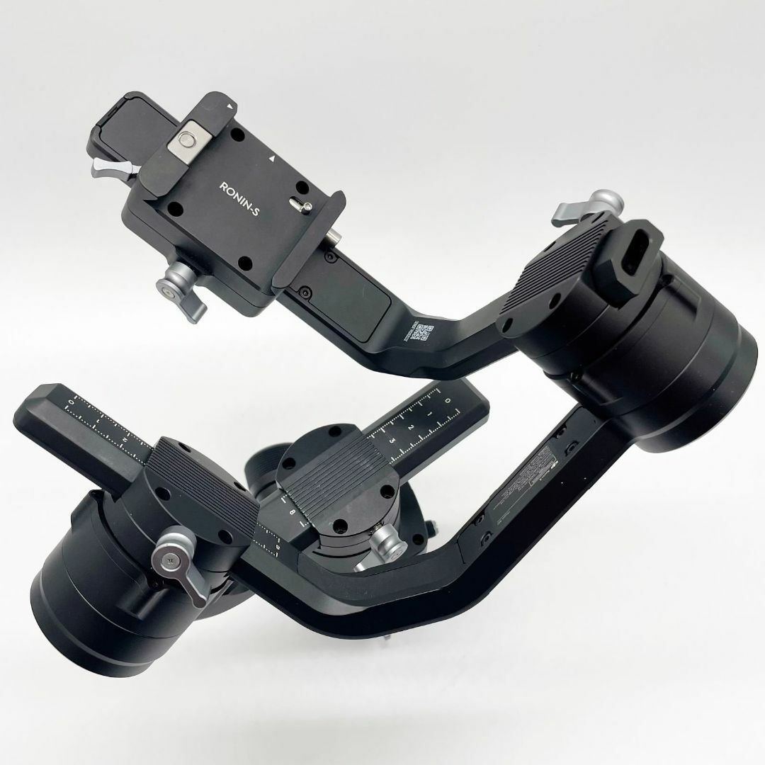 DJI - 付属品多数□DJI RONIN-S エッセンシャル キット DJI - 付属品多数□DJI RONIN-S エッセンシャル キット