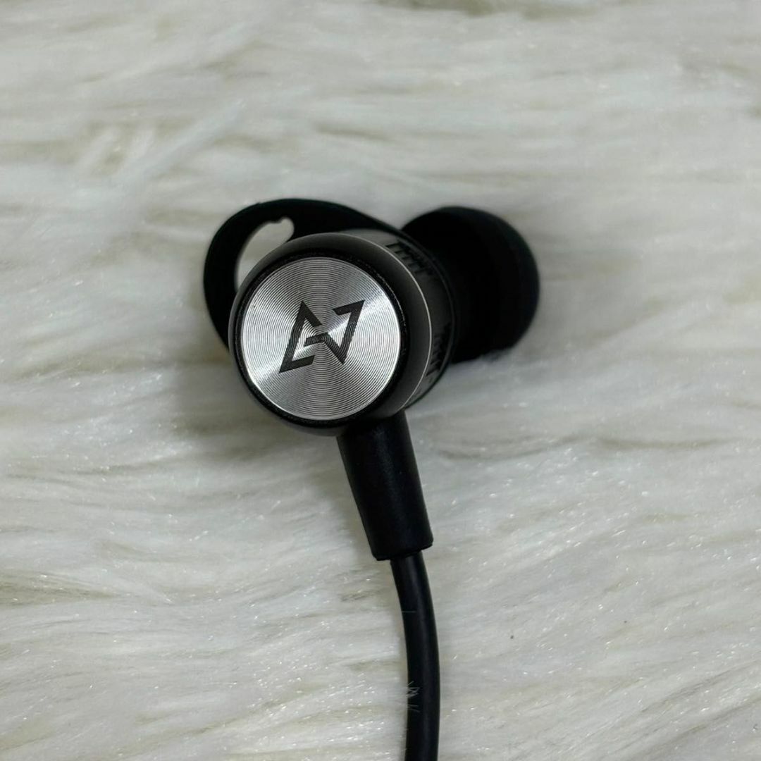 Avoid - AVIOT ワイヤレスイヤホン WE-BD21d Bluetoothイヤホン Avoid - AVIOT ワイヤレスイヤホン WE-BD21d Bluetoothイヤホン