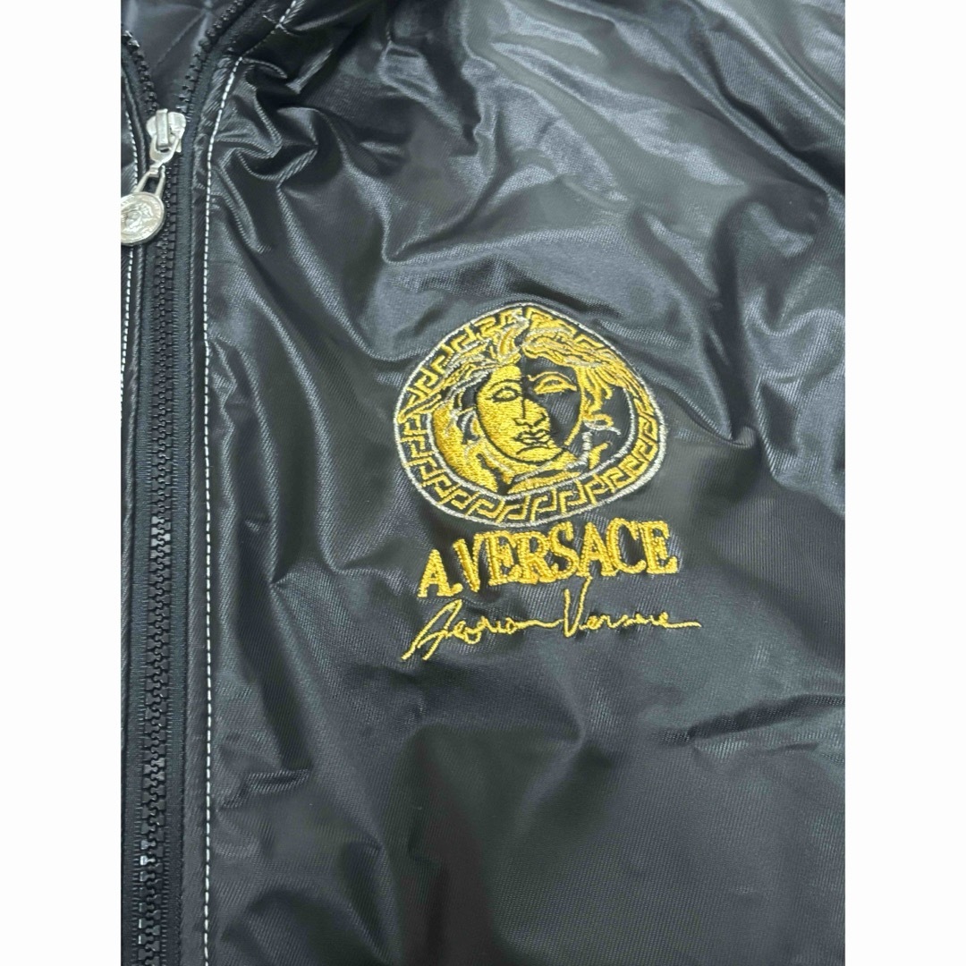VERSACE - A.VERSACE ナイロンジャケット 中綿ジャンパー VERSACE - A.VERSACE ナイロンジャケット 中綿ジャンパー