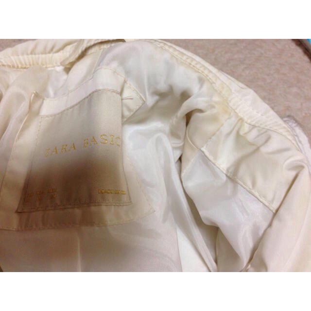 ZARA(ザラ)のザラ 薄手アウター レディースのジャケット/アウター(ダウンジャケット)の商品写真