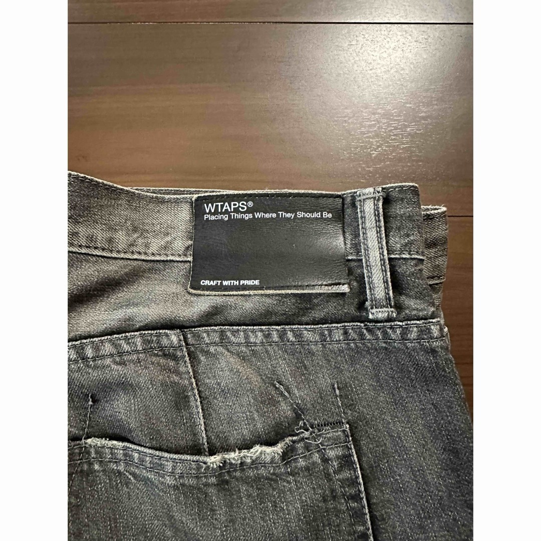 wtaps BLUES VERY SKINNY TRASH ジーンズLサイズ wtaps BLUES VERY SKINNY TRASH ジーンズLサイズ