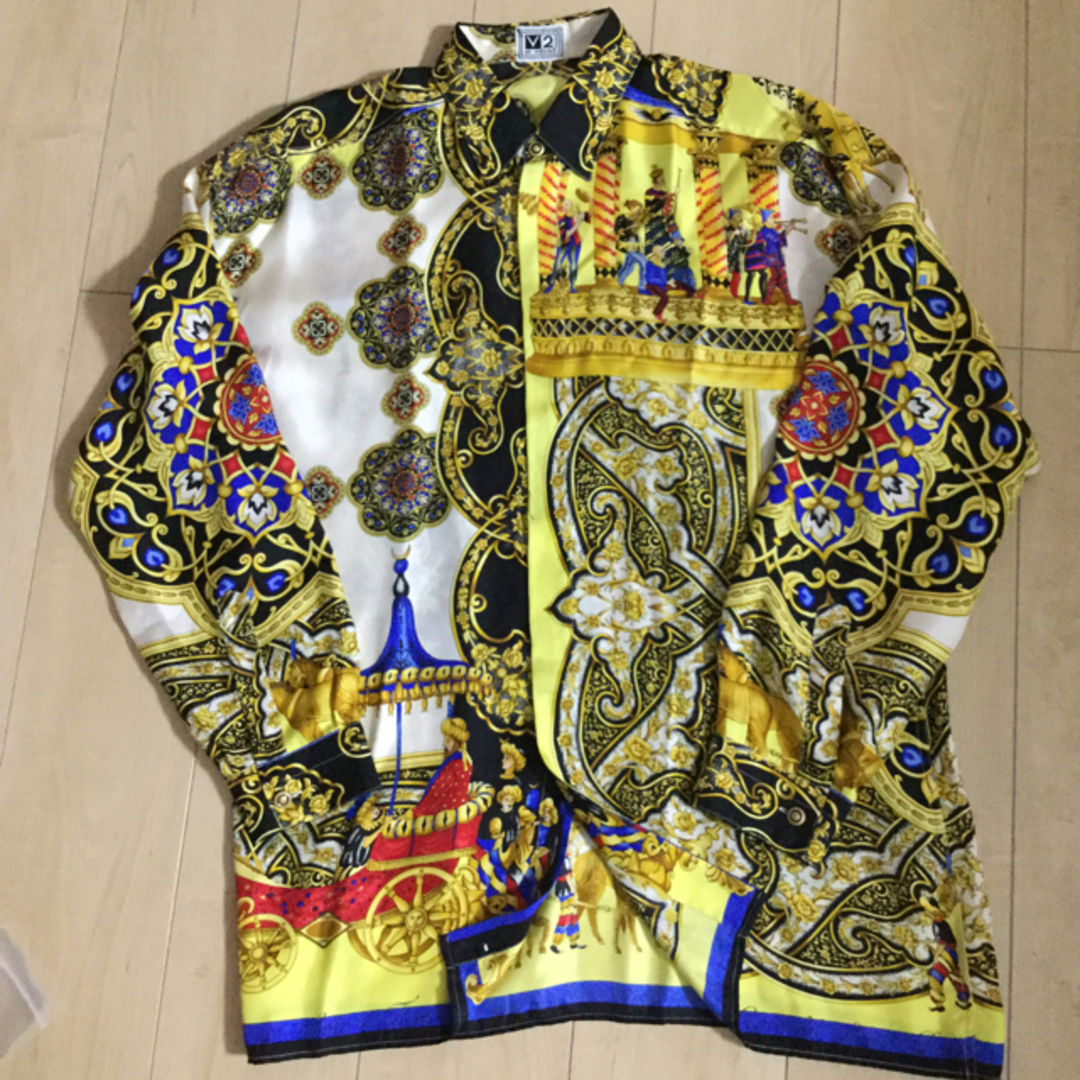 Gianni Versace - versace ヴェルサーチ シルクシャツベルサーチ Gianni Versace - versace ヴェルサーチ シルクシャツベルサーチ