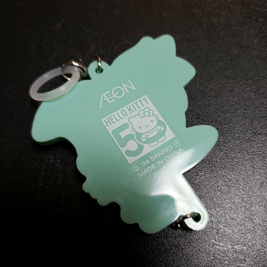 AEON(イオン)のAEON ハローキティ キーホルダー 50周年記念ジモトデザインラバーマスコット エンタメ/ホビーのおもちゃ/ぬいぐるみ(キャラクターグッズ)の商品写真