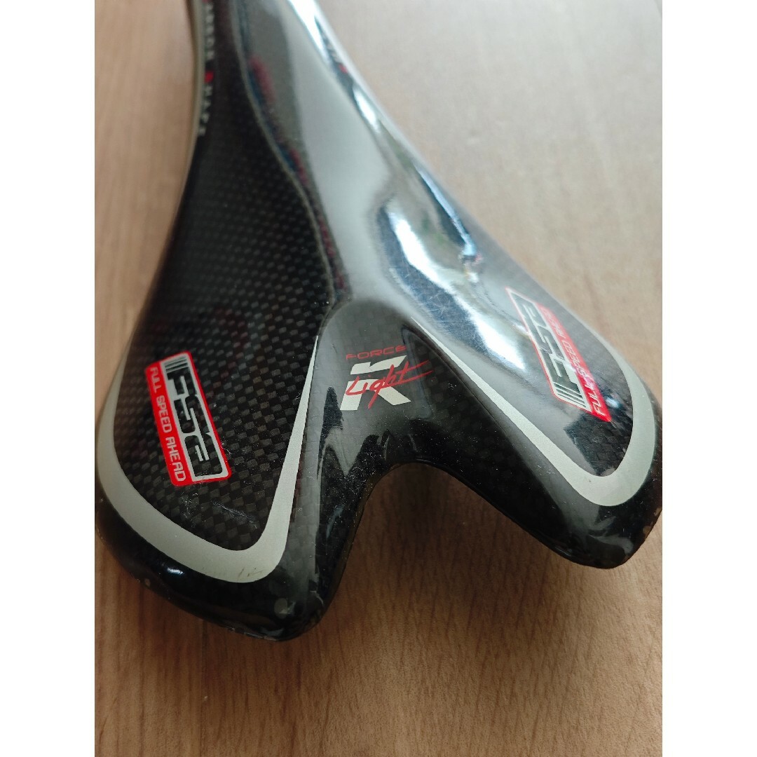 FSA K-Force フルカーボン サドル 139g チタンレール付き FSA K-Force フルカーボン サドル 139g チタンレール付き