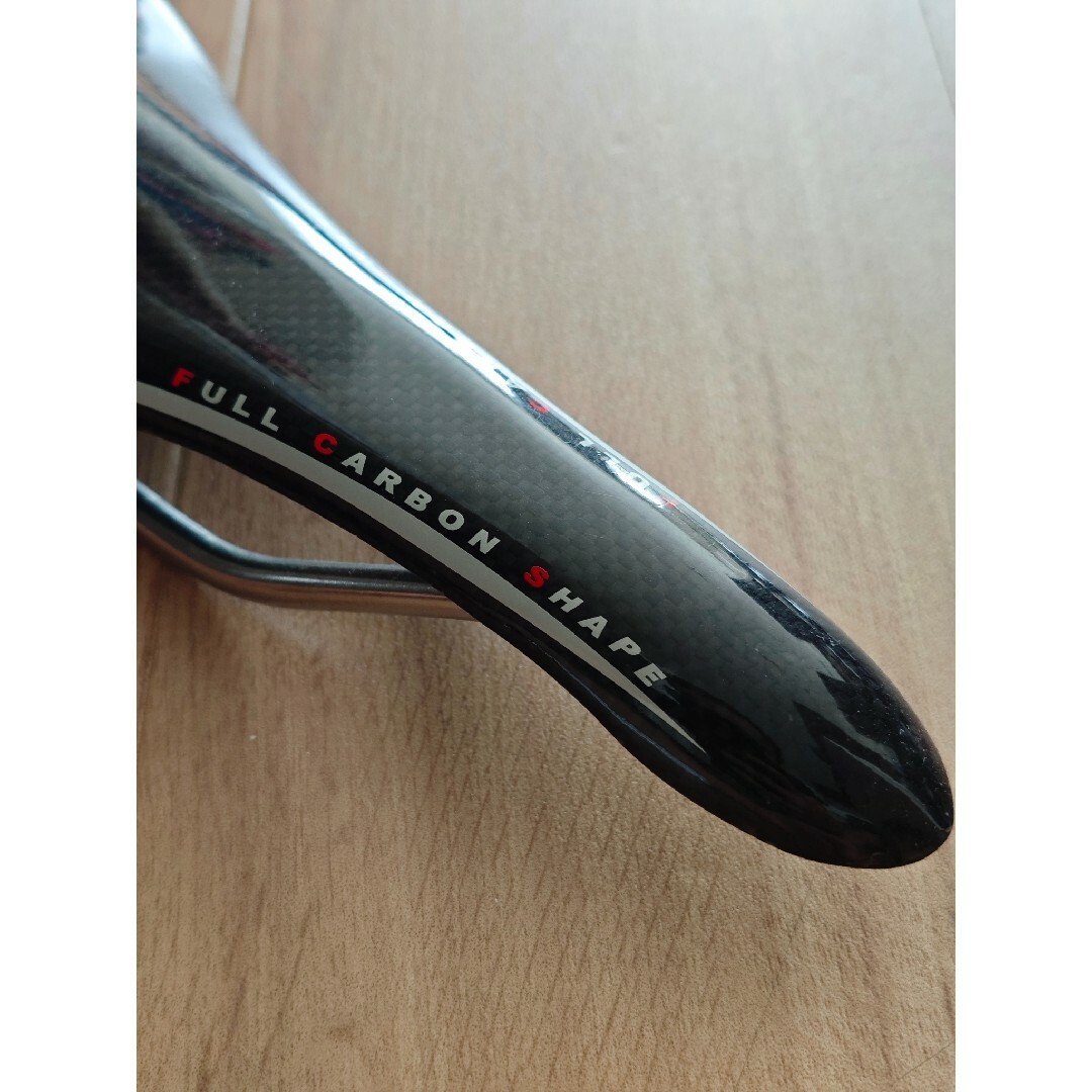 FSA K-Force フルカーボン サドル 139g チタンレール付き FSA K-Force フルカーボン サドル 139g チタンレール付き
