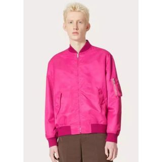 VALENTINO(ブルゾン)のフリマアイテム一覧 VALENTINO(ブルゾン)のフリマアイテム一覧