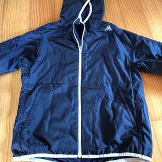 アディダス(adidas)のadidasウィンドブレーカー(ジャケット/上着)