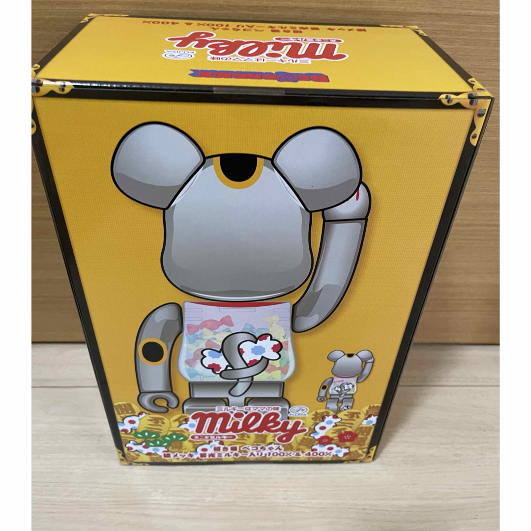BE@RBRICK 招き猫 ペコちゃん 銀メッキ 100%&400% BE@RBRICK 招き猫 ペコちゃん 銀メッキ 100%&400%