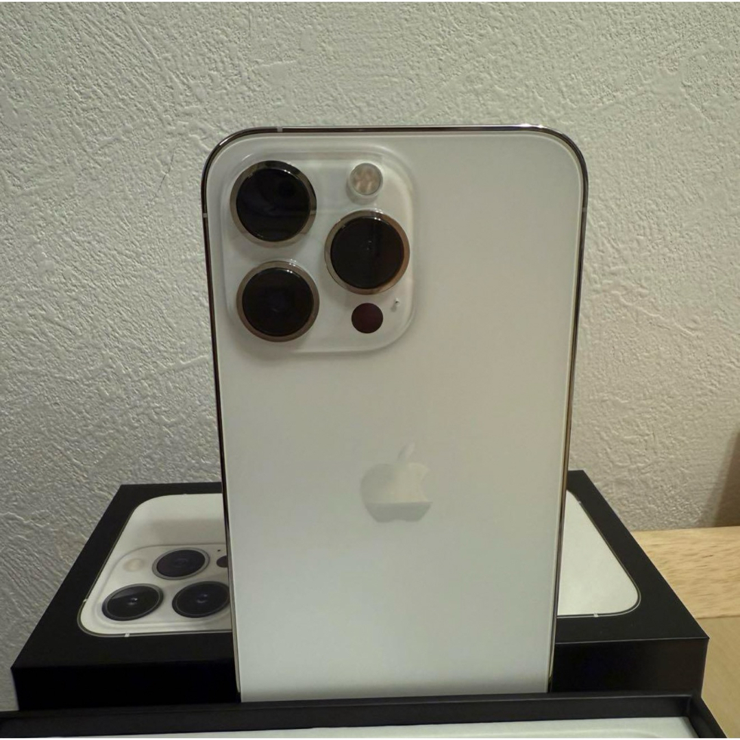 24時間以内発送】 Apple iPhone 13 Pro 256GB フリー 24時間以内発送】 Apple iPhone 13 Pro 256GB フリー