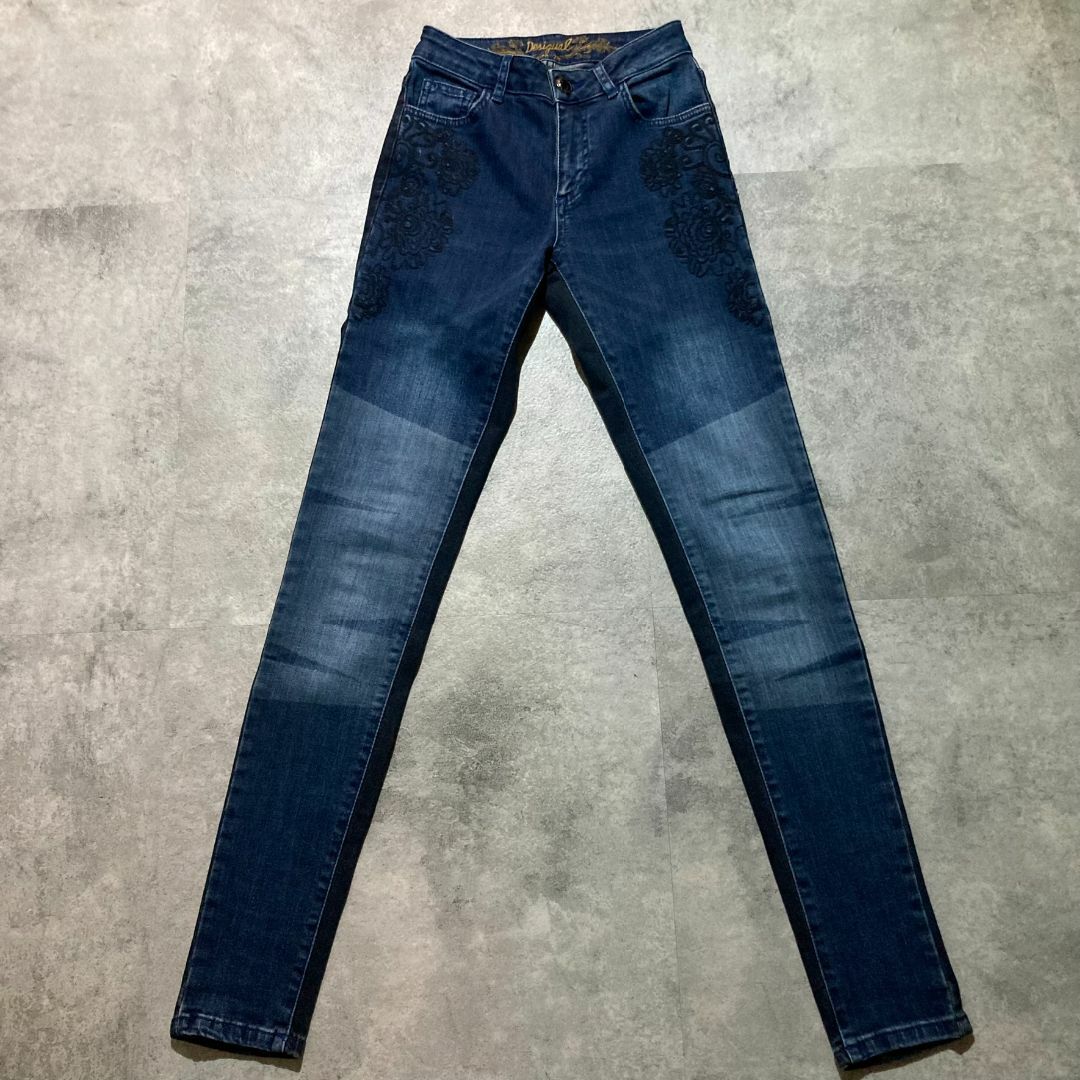 DESIGUAL - 【Desigual】デシグアル 刺繍デザイン スキニー DESIGUAL - 【Desigual】デシグアル 刺繍デザイン スキニー