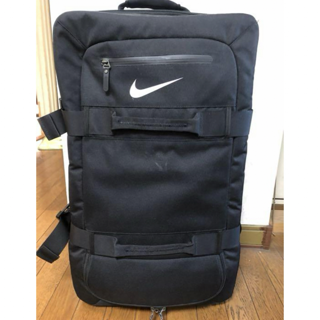 NIKE - nike ナイキ キャリーケース スーツケースの通販 by SIBA NIKE - nike ナイキ キャリーケース スーツケースの通販 by SIBA