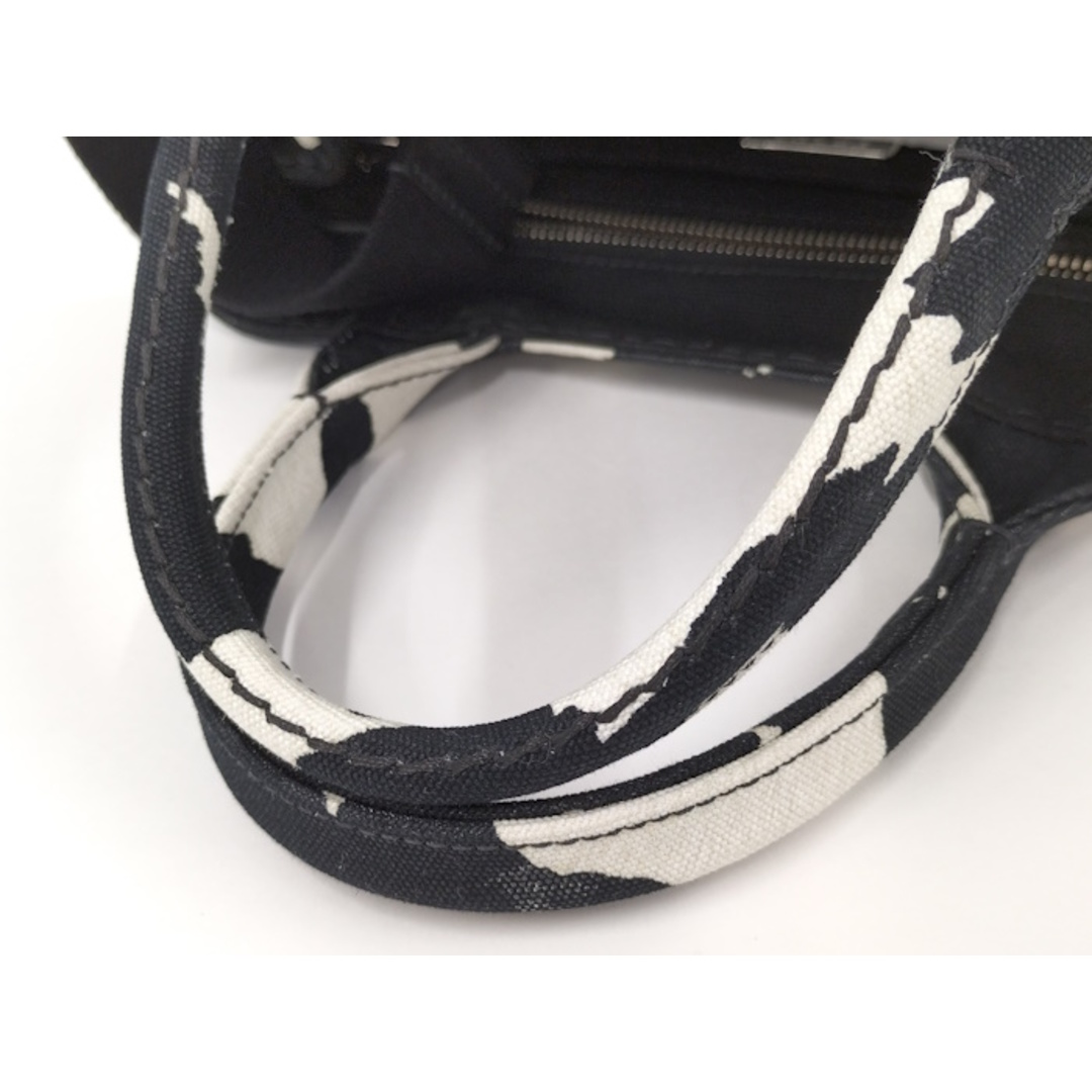PRADA - PRADA カナパ 2WAY ショルダーバッグ キャンバス 牛柄 PRADA - PRADA カナパ 2WAY ショルダーバッグ キャンバス 牛柄
